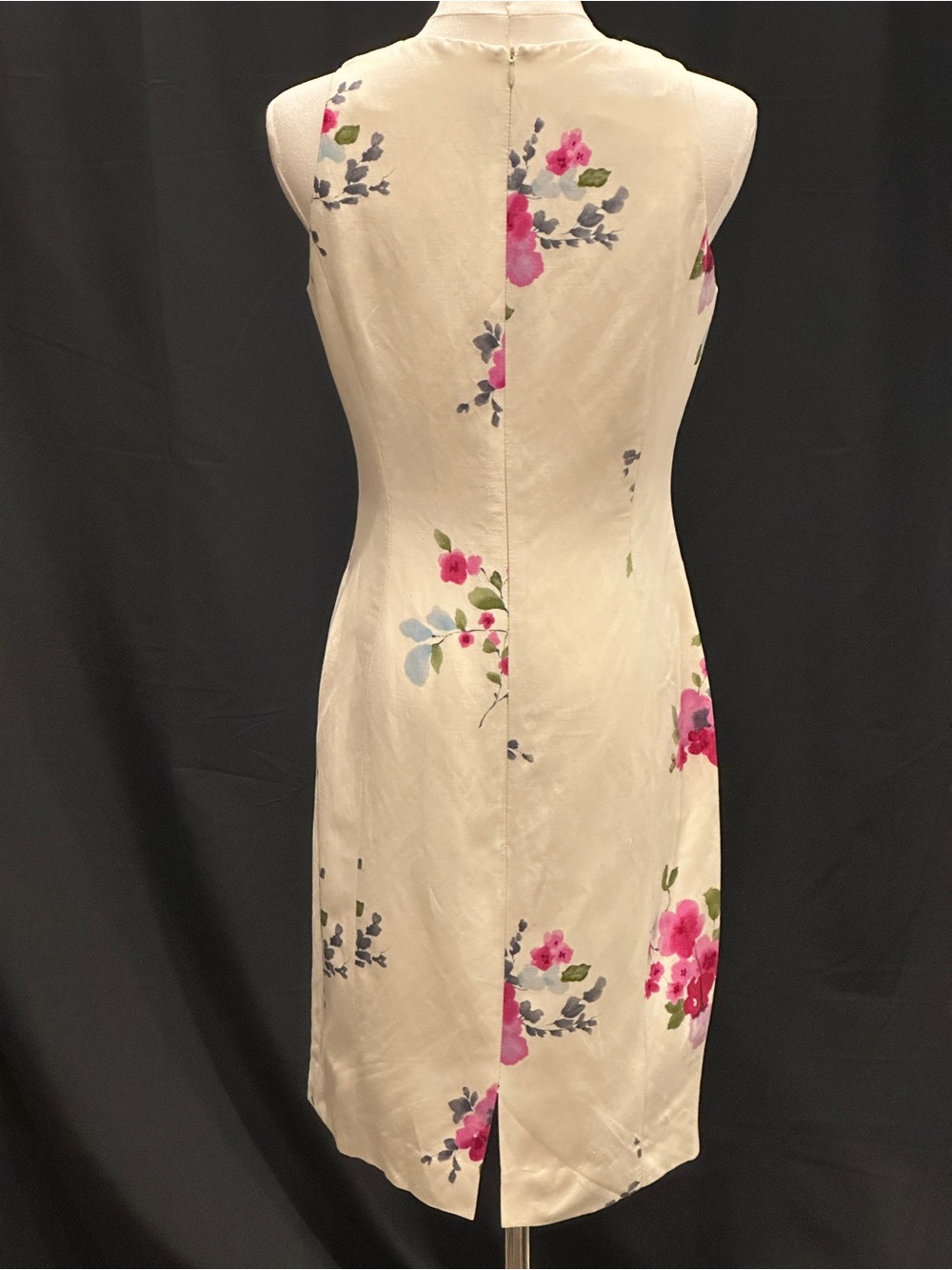 Jones New York Size 6 Off-White Ivory Floral Linen Rayon Sheath Dress - Picture 4 of 9